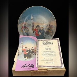 RECO Arabella & Friends “Ice Delight” 1982 1st Issue Plate #129/15000  COA Box